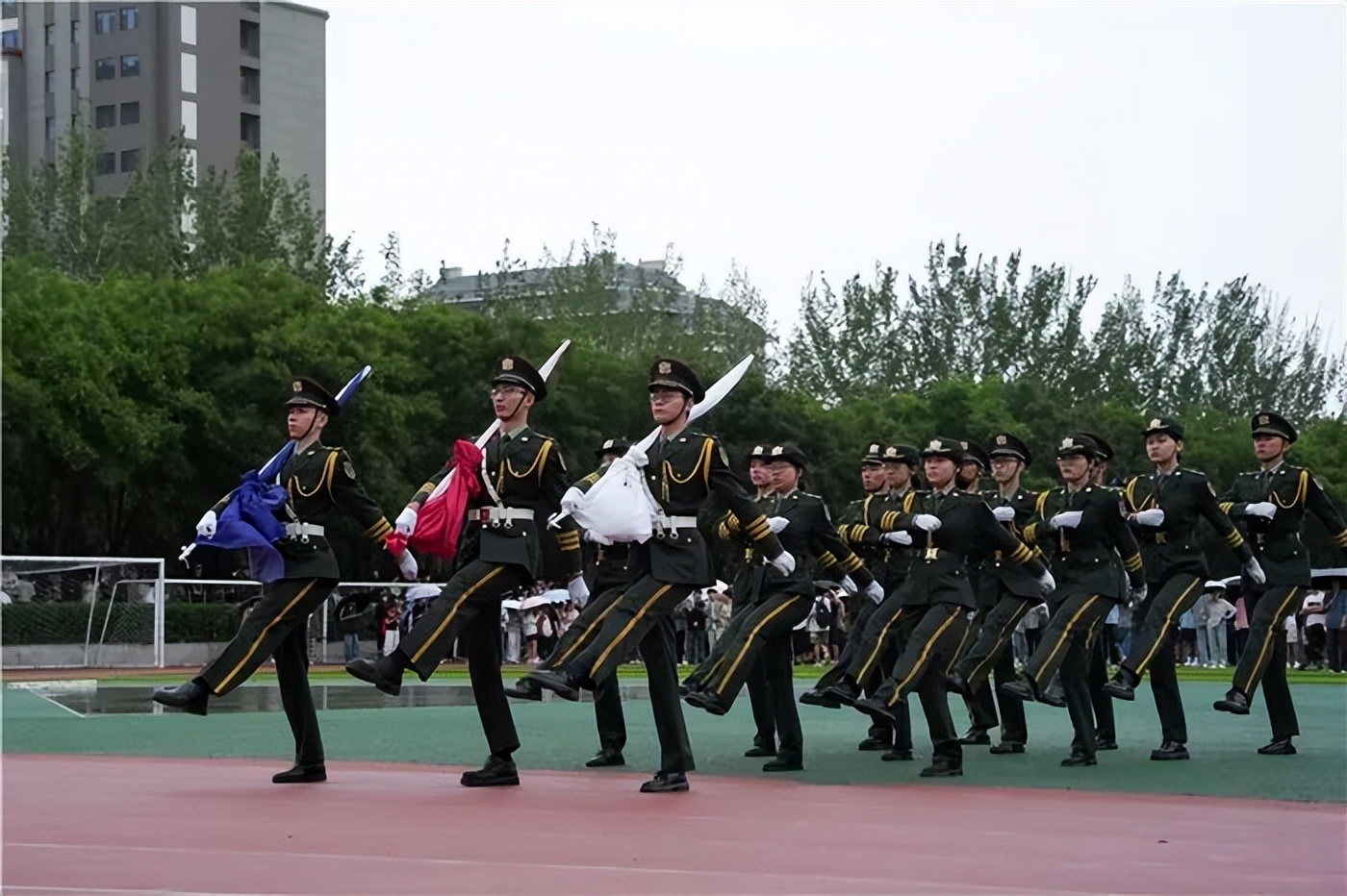 太原理工大学学生处电话_太原理工大学升国旗仪式_2024-2025学年升旗仪式