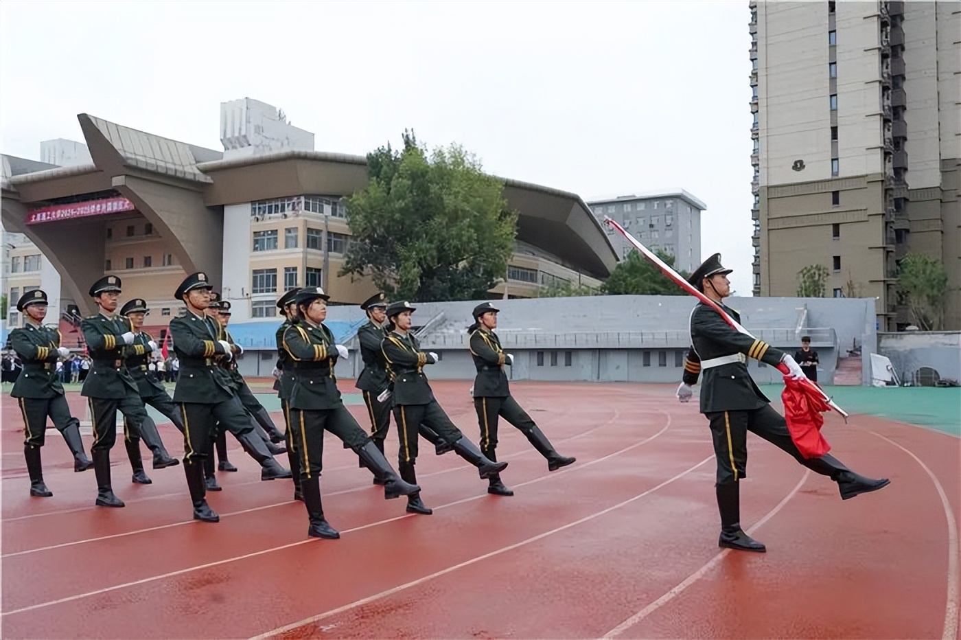 太原理工大学升国旗仪式_太原理工大学学生处电话_2024-2025学年升旗仪式