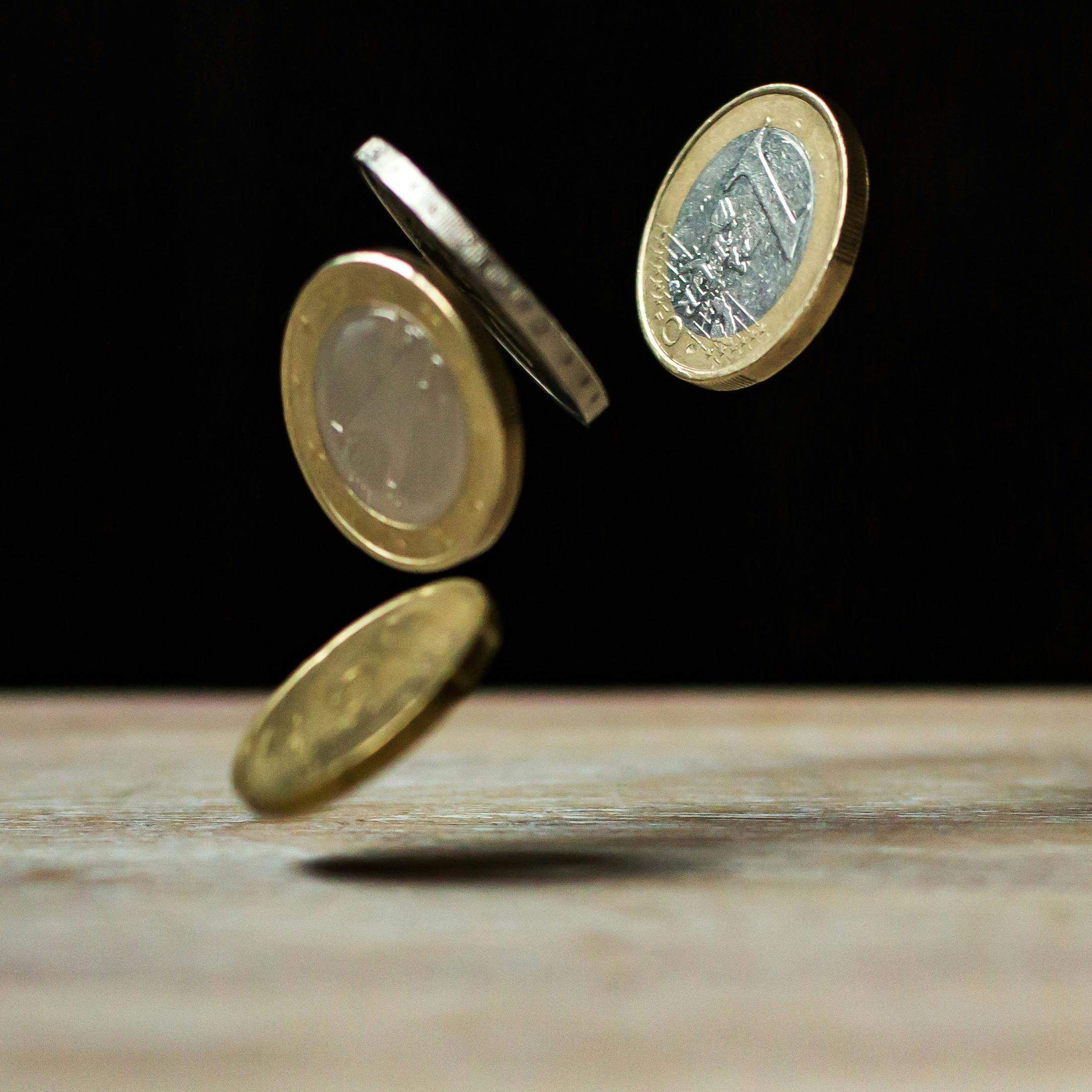 如何理解历次大非农对黄金市场的影响？这种影响如何体现在投资策