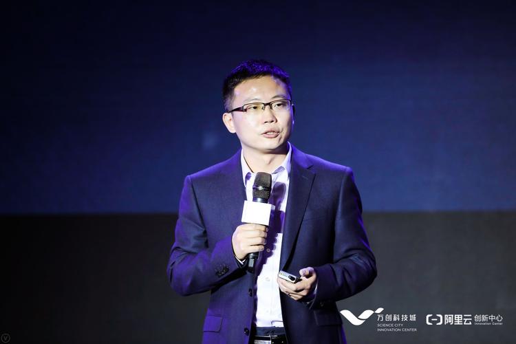唐万新公司近况_德隆系人物唐万新复出_德隆系香港投资公司
