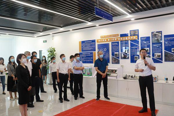 民建中央:建议完善新型农村社会养老保险制度_ 中国老龄化养老服务现状 _