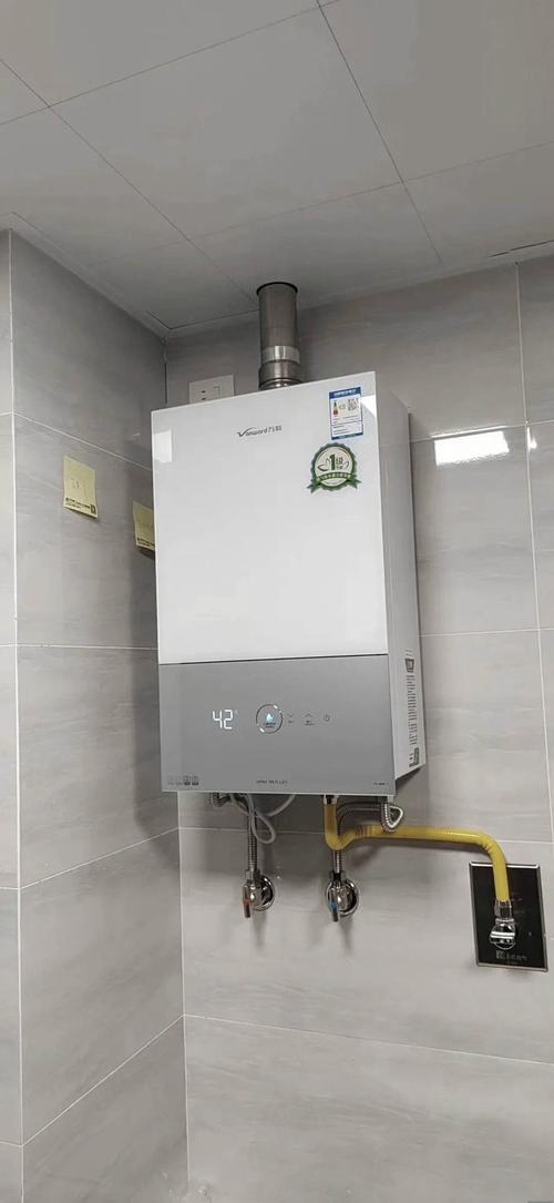 零冷水燃气热水器怎么样_万家乐热水器d50-ghf(b)_零冷水燃气热水器安装方式