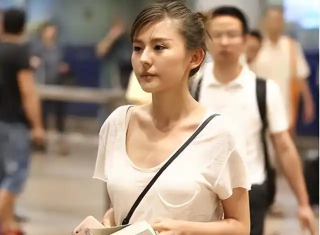 热依扎和周游分手_热依扎周游感情历程_热依扎周游分手原因