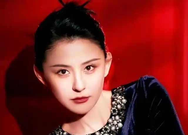 热依扎周游分手原因_热依扎周游感情历程_热依扎和周游分手