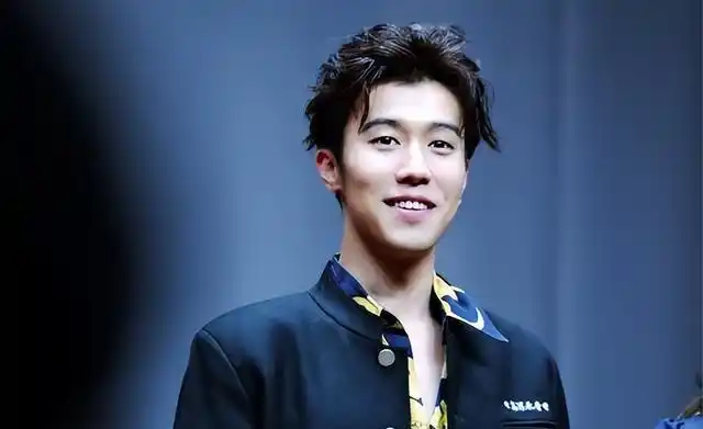 热依扎周游感情经历回顾_热依扎周游恋情分手_热依扎和周游分手