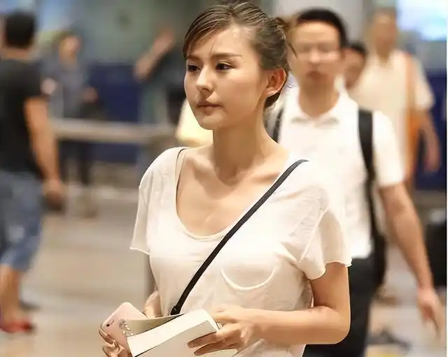 热依扎和周游分手_热依扎周游感情经历回顾_热依扎周游恋情分手