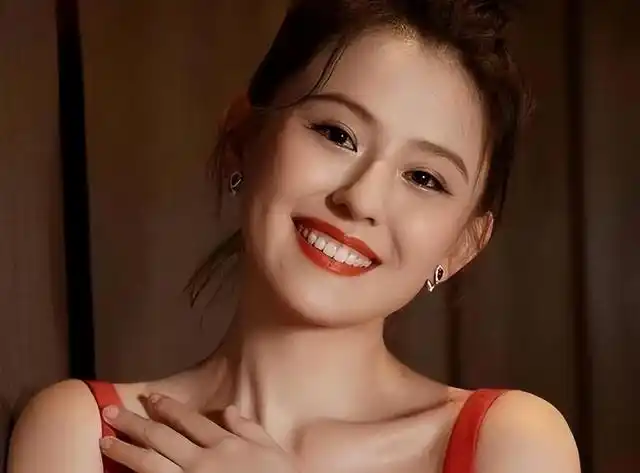 热依扎周游分手原因_热依扎和周游分手_热依扎周游爱情故事