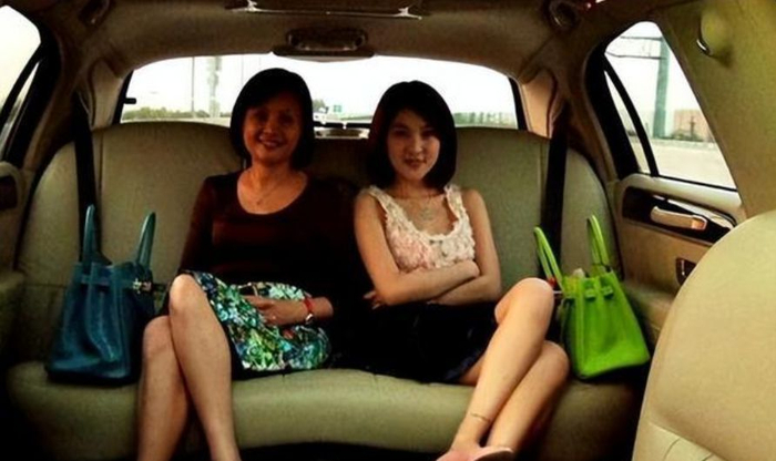 咸郎平 郭美美_郭美美老妈郭登峰 郎咸平节目 郭美美红十字会事件