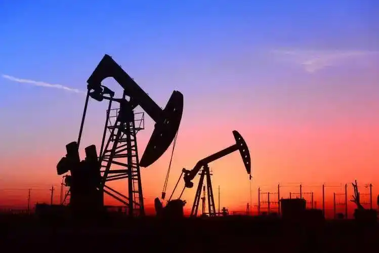 国际油价震荡下行_黎以停火协议影响油价_国际原油期货