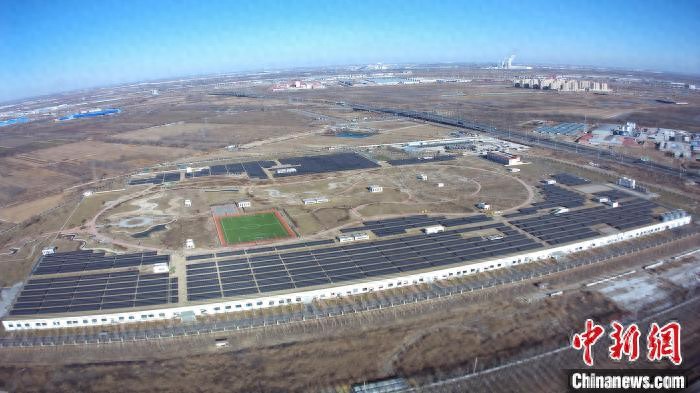 天津东郊“光伏+污水厂”并网发电 四厂绿能年减碳约3万吨