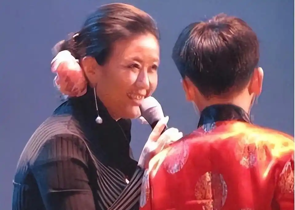 李小玢 主持生涯_李小加夫人_李小玢 退休生活