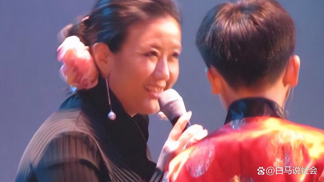 李小加夫人_李小玢 退休生活_李小玢 主持生涯