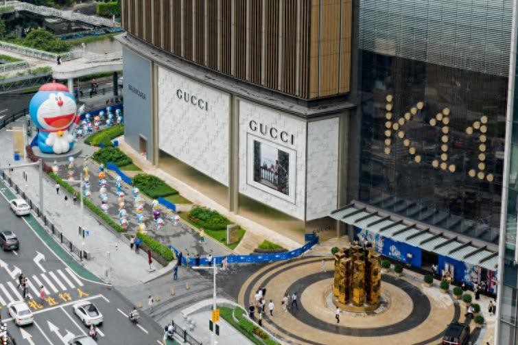 世界新发展格局是什么_世界发展日新月异_新世界发展公告