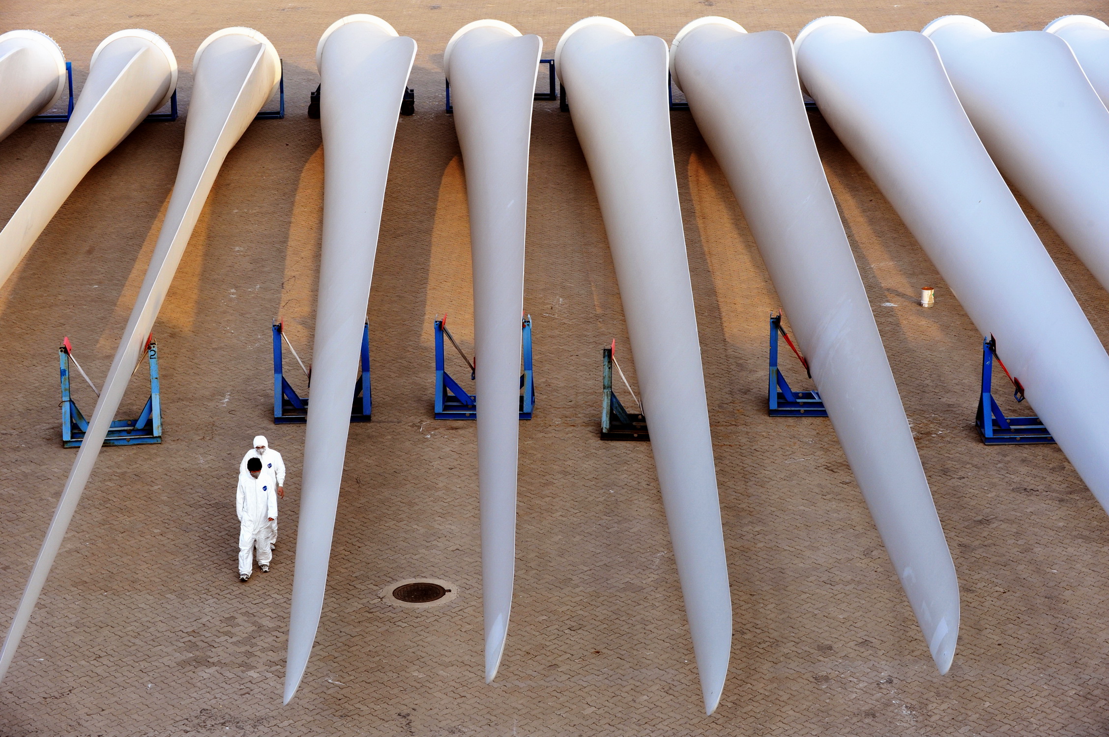 资产交易平台_新能源项目估值风险评估_新能源资产投融资平台