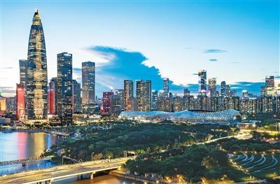 位于广东省深圳市南山区的深圳湾体育中心及周边建筑。新华社记者 毛思倩摄