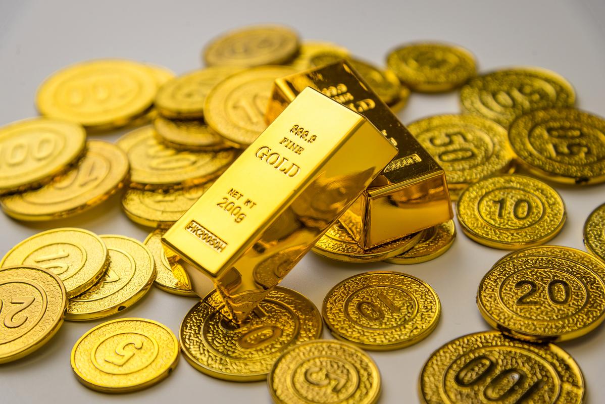 国际黄金价格每盎司1830美元下跌分析_国际与国内黄金价差_国际原油价格每桶81美元下跌原因